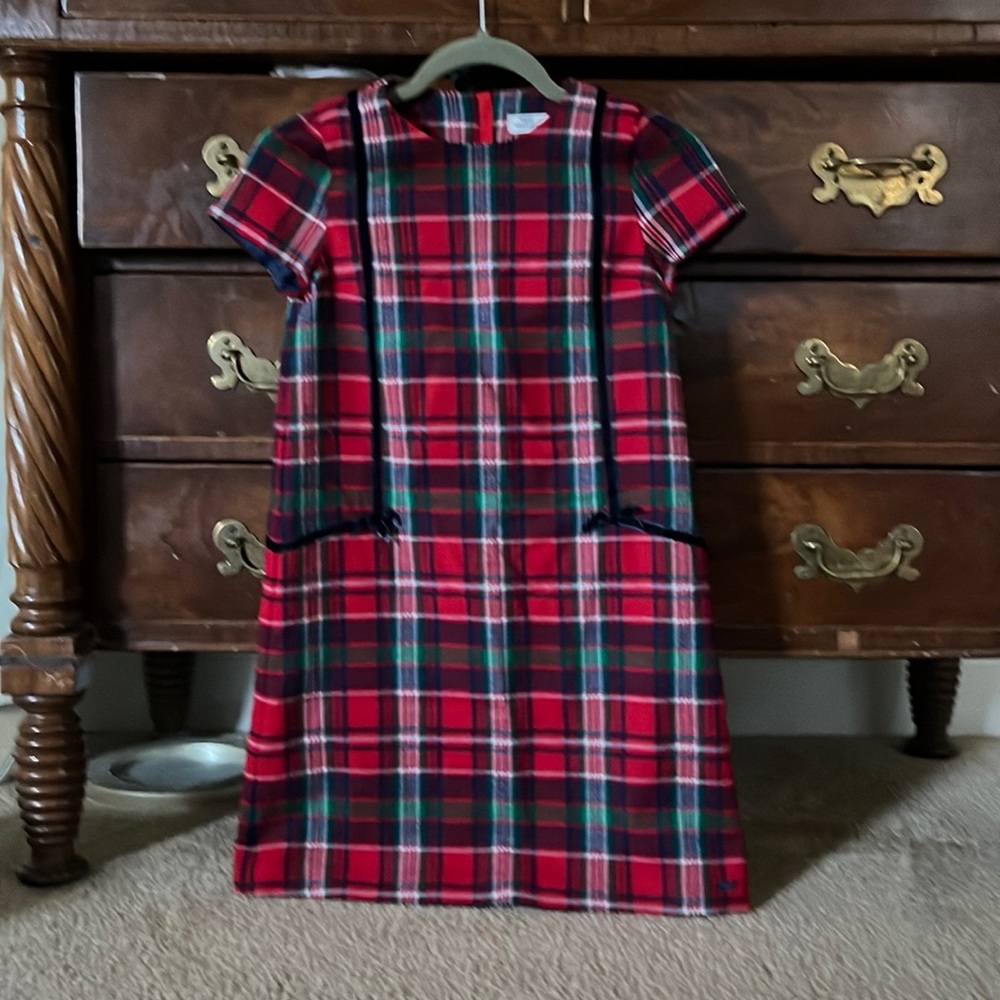 Vineyard vines, size 12 in kids, red green and blue flannel.